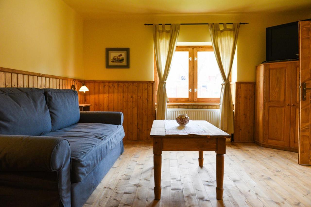 Valea Verde Retreat Transilvania Hotel Cund Room photo