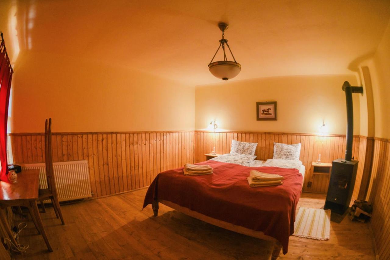 Valea Verde Retreat Transilvania Hotel Cund Room photo